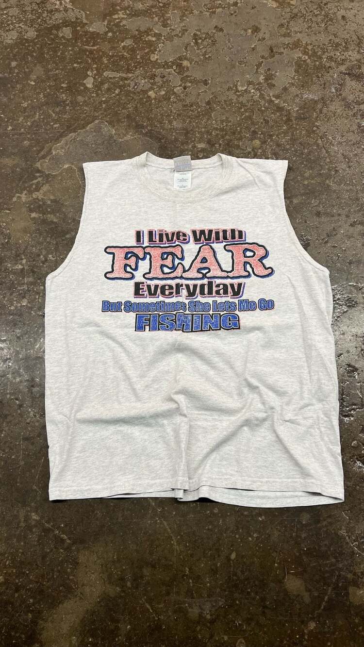 2000s Comedy Relationship Fishing Tank top Size Medium